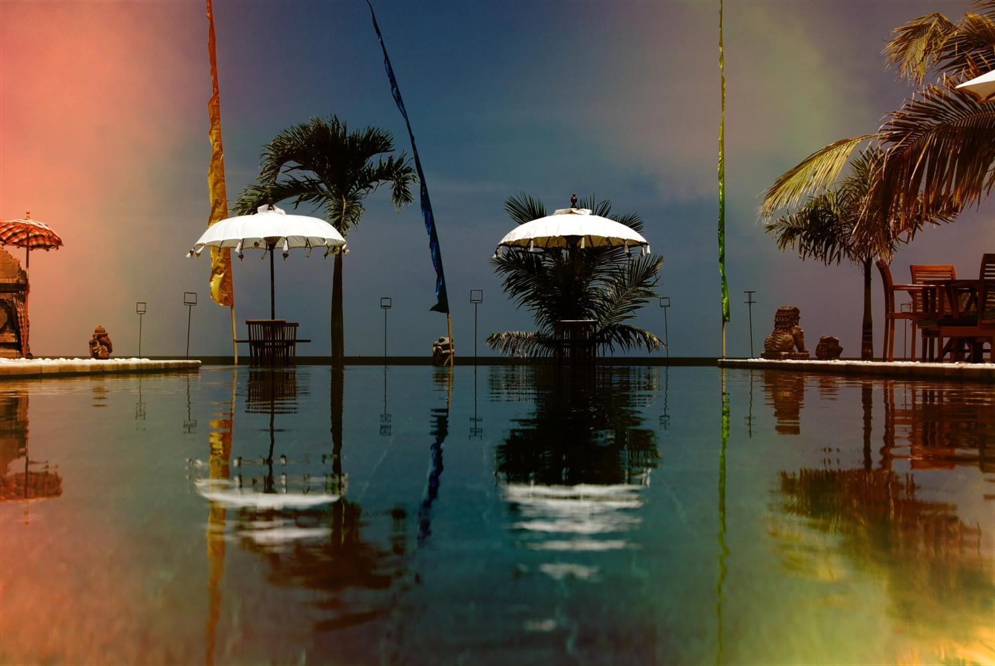 Kelapa Lovina Beach Villa Exterior foto